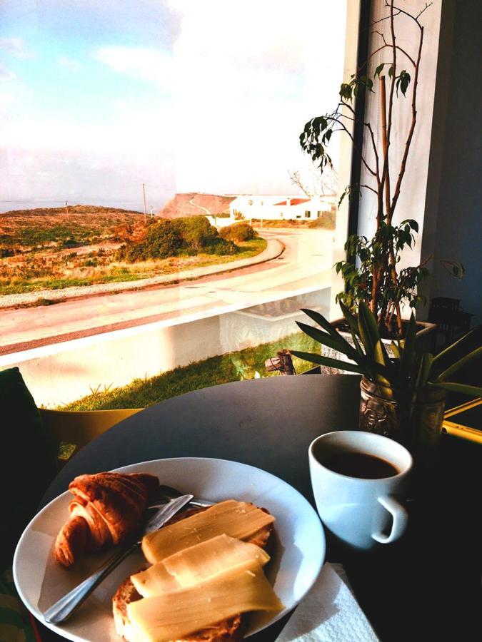Hi Arrifana Destination Hostel Aljezur Exteriör bild